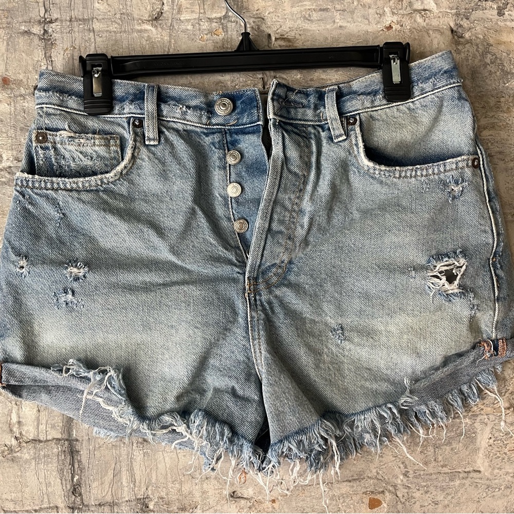 Free people Jean shorts size 28